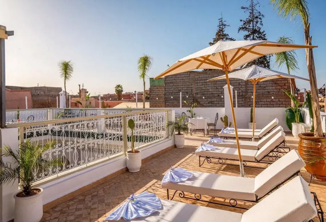 Basen w hotelu Riad Caprice de Marrakech