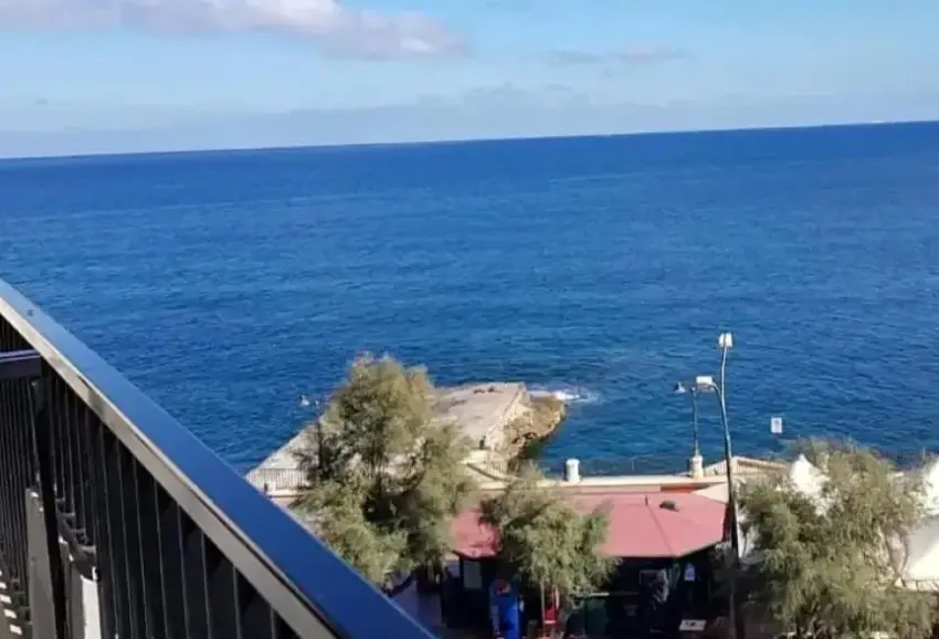 Widok z hotelu Roma (Sliema)