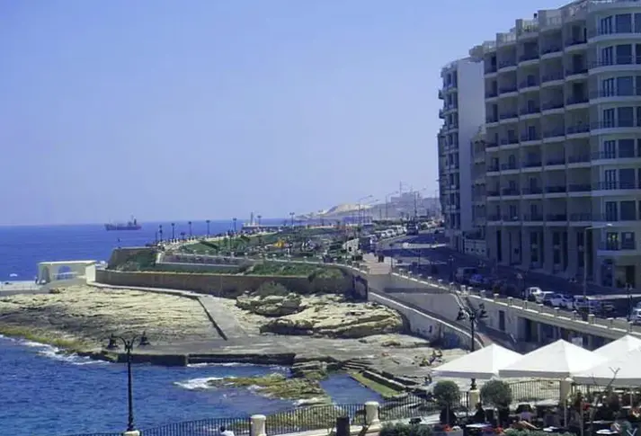 Hotel Roma (Sliema)