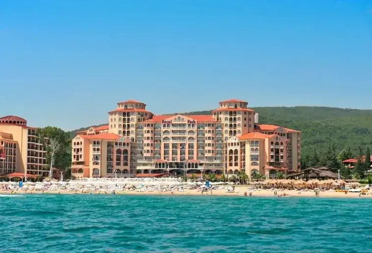 Hotel Royal Bay (Elenite)