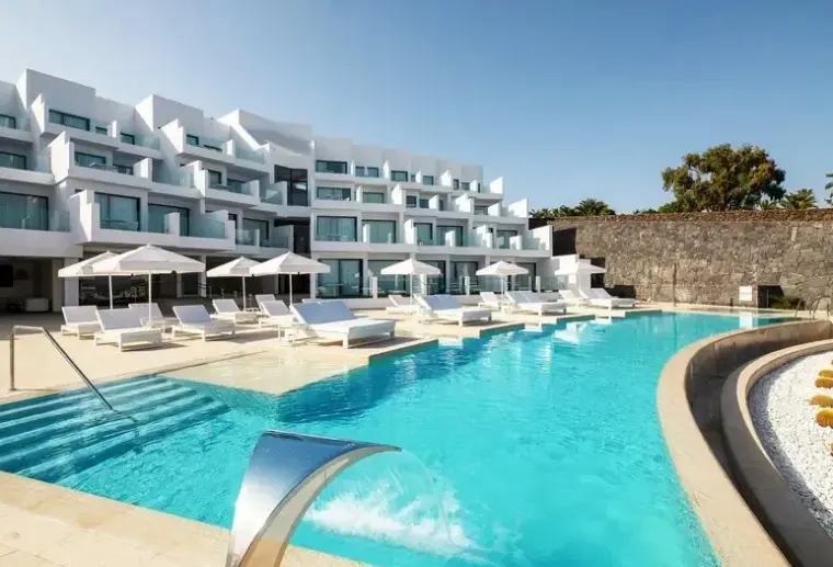 Hotel Royal Marina Suites