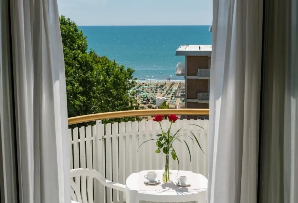 Widok z hotelu Salus Smart & Chic