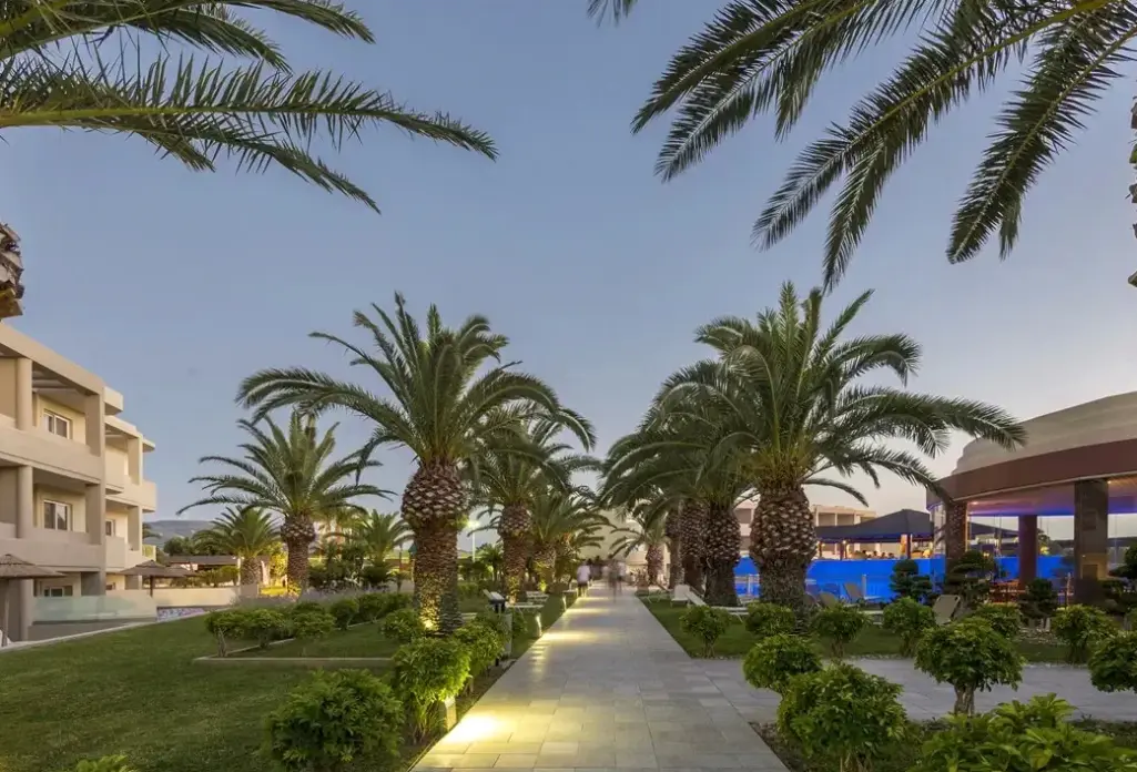 Sandy Beach (Marmari)