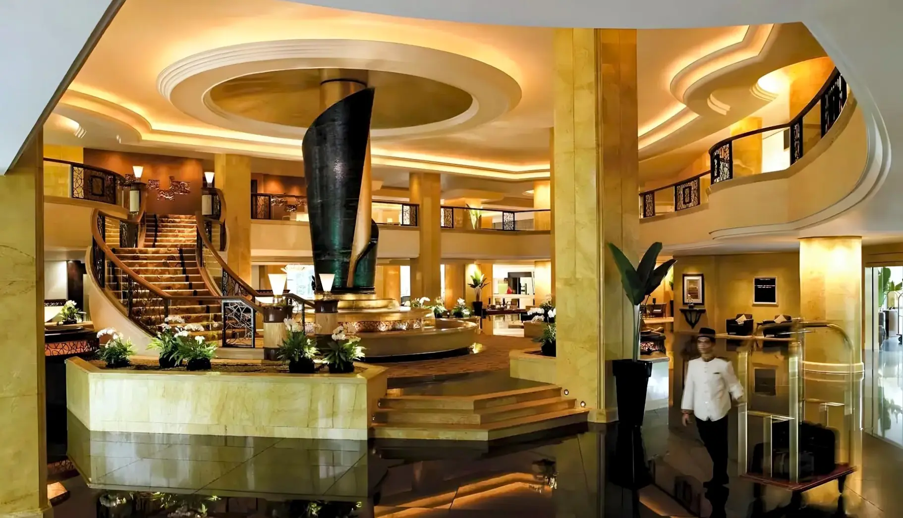 Restauracja i jedzenie w hotelu Shangri - La (Kuala Lumpur)