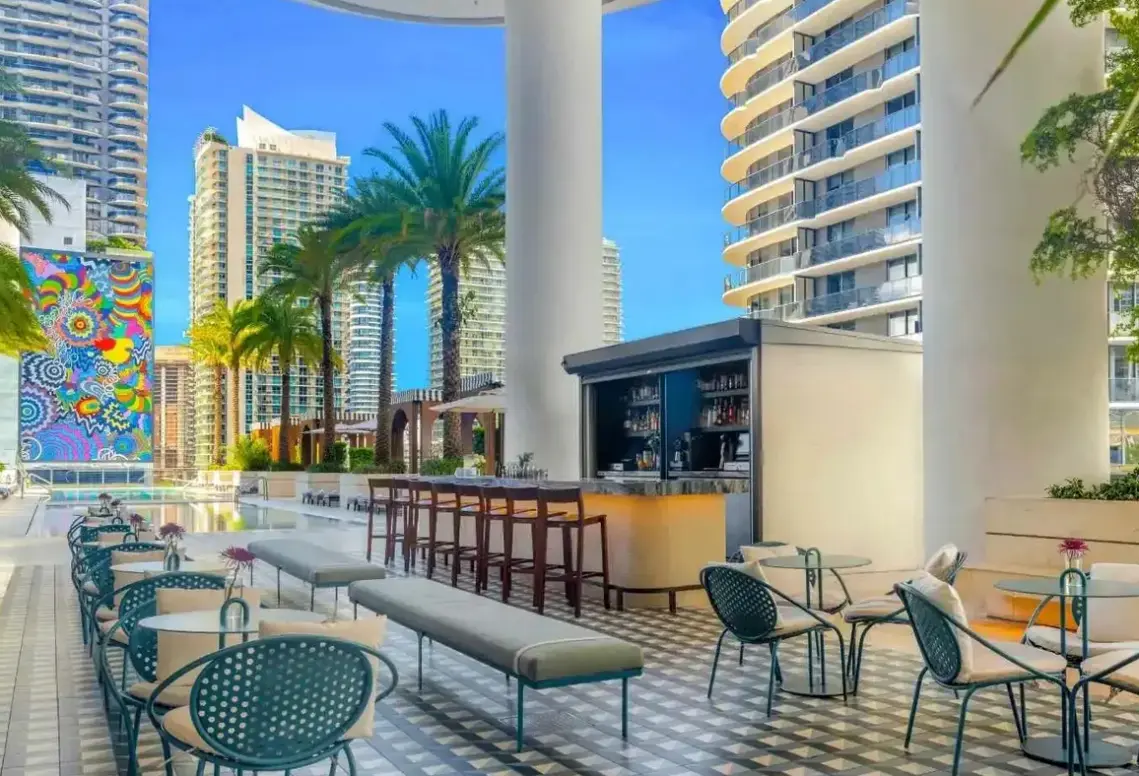 Restauracja i jedzenie w hotelu Sls Brickell