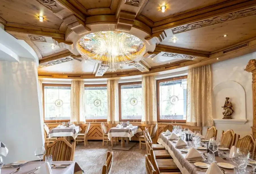 Restauracja i jedzenie w hotelu Solaria