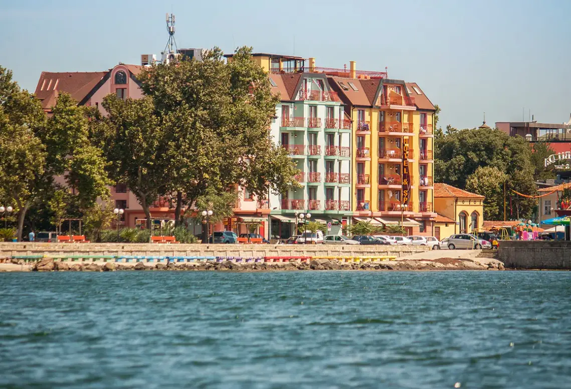 Hotel St. George (Pomorie)