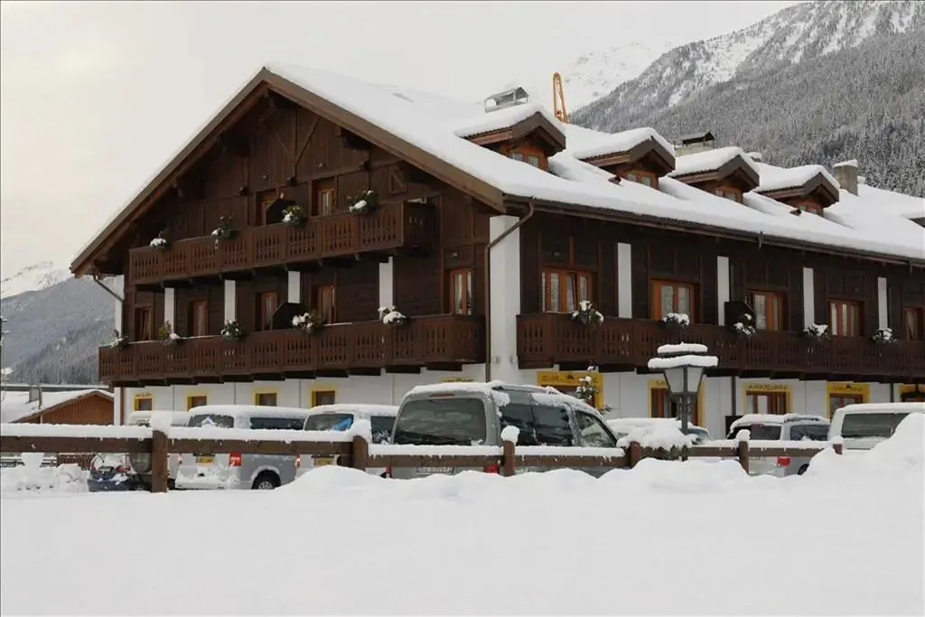 Hotel Stelle Di Neve