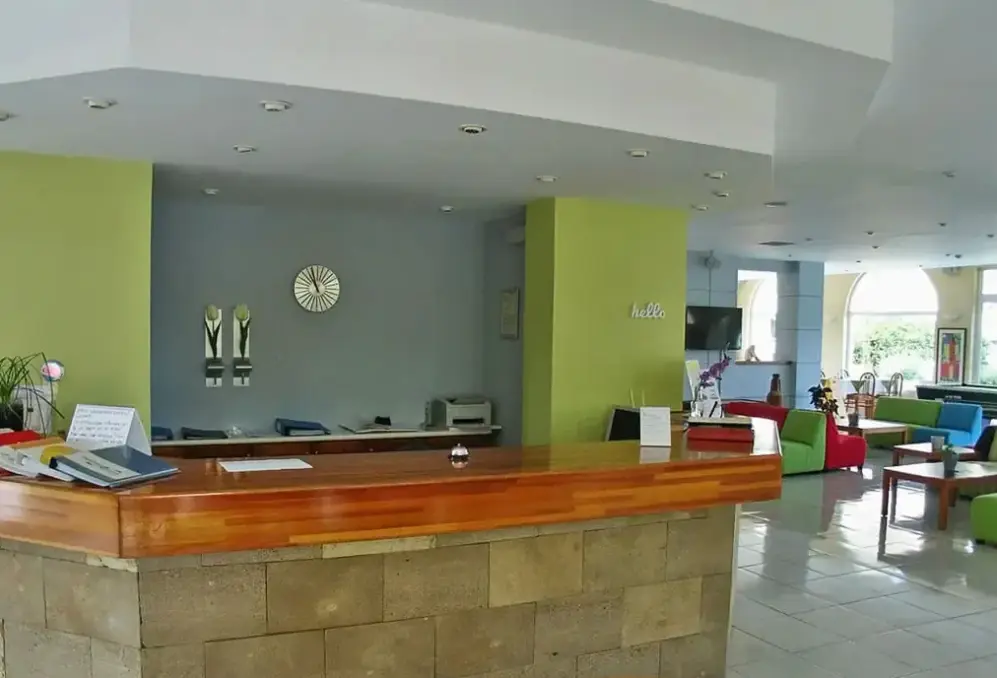 Lobby hotelu Summerland & Bungalows