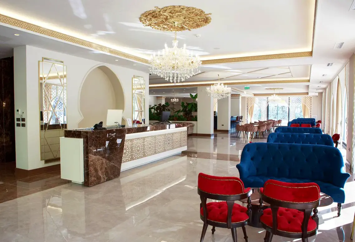 Lobby hotelu Sunrise by Premium