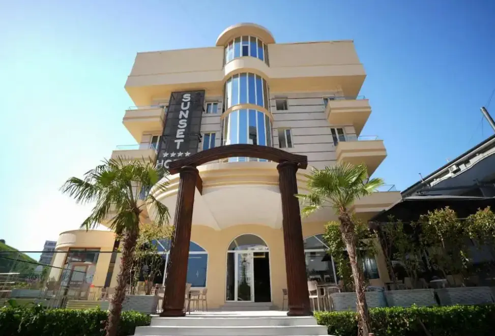 Hotel Sunset by Seaside w Albania (Riwiera Albańska) - oferta last minute