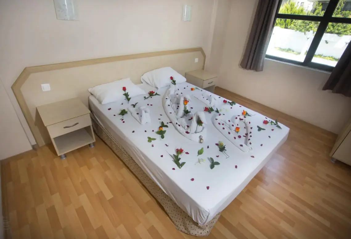 Pokój w hotelu Tuntas Suites Altinkum