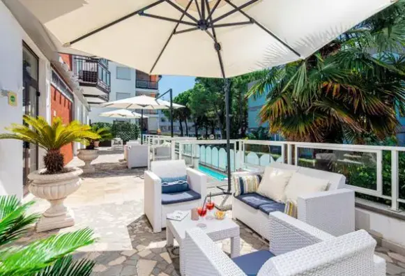 Basen w hotelu Villa d'Este (Grado)