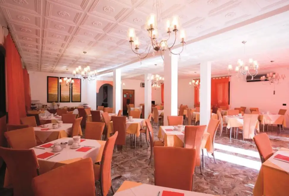 Restauracja i jedzenie w hotelu Villa del Mar (Bibione)