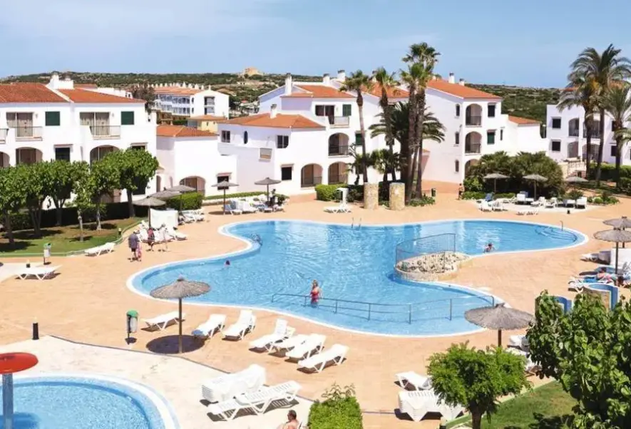 Basen w hotelu Vista Blanes Appartamenti