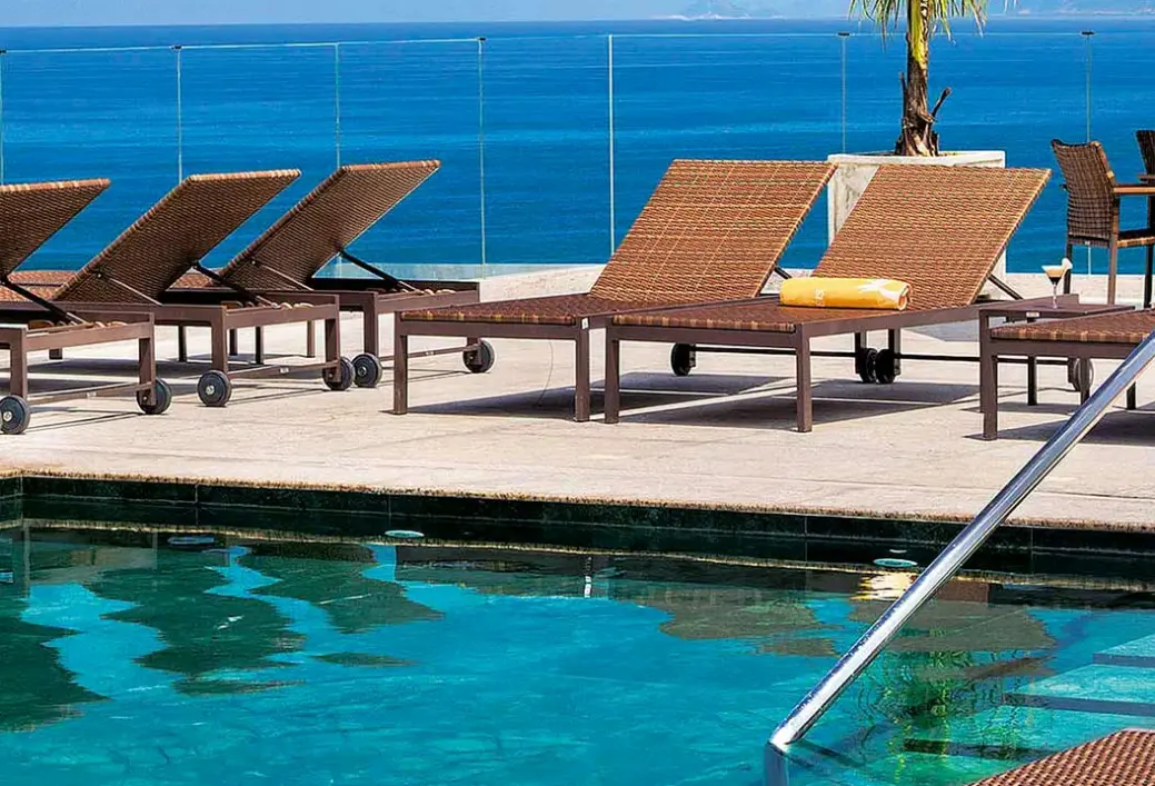 Basen w hotelu Windsor Oceanico