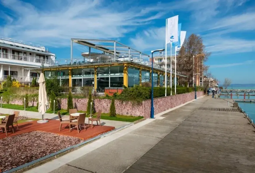 Hotel Yacht Club (Siofok) w Węgry (Balaton) - oferta last minute
