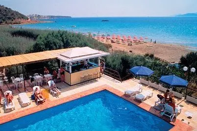 Hotel Almiros River