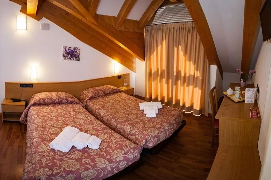 Hotel Club Orsa Maggiore