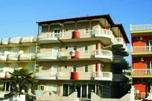 Hotel Cronos