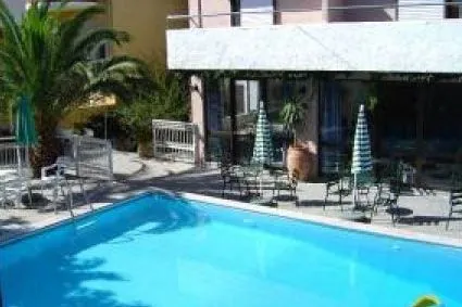 Hotel Elvira