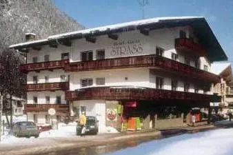 Hotel Garni Strass