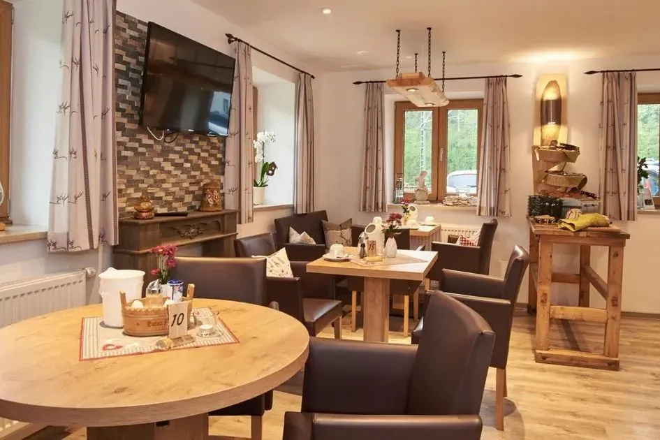 Hotel Gastehaus Achental