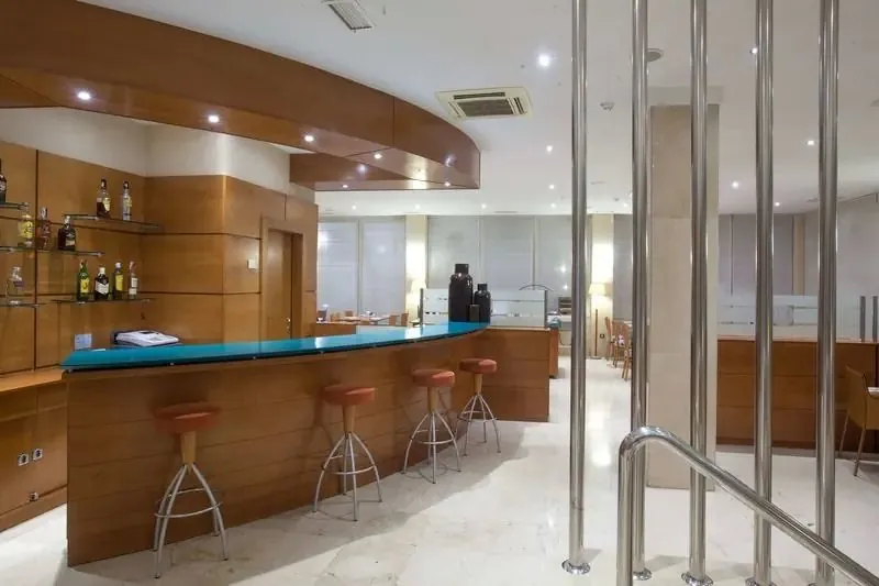 Hotel NH San Pedro