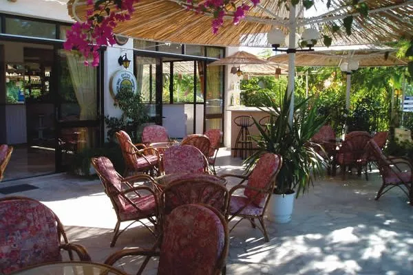 Hotel Tango