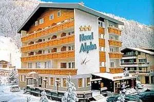 Hotel Alpha