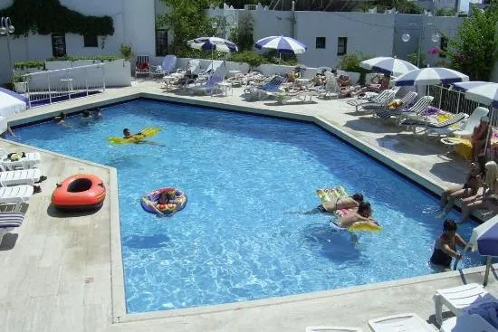 Hotel Bantur Naz