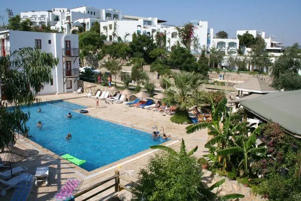 Hotel Cove