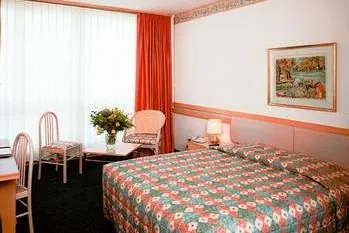 Hotel Drake