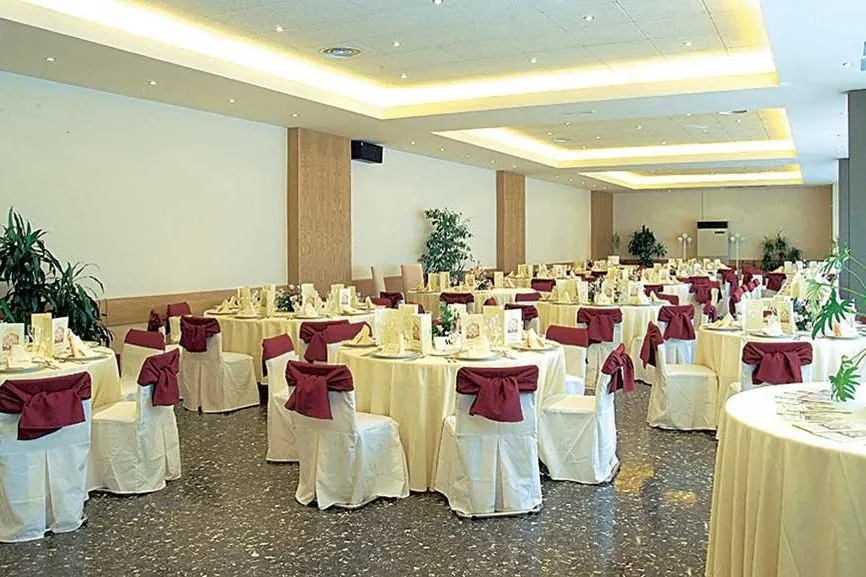 Hotel Abat Cisneros