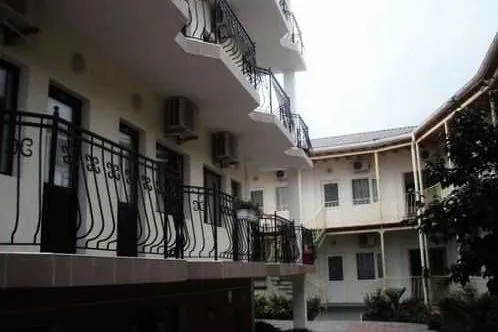 Hotel Eden