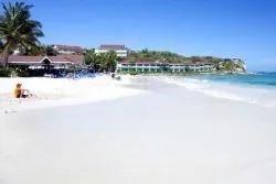 Hotel Grand Pineapple Beach Resort