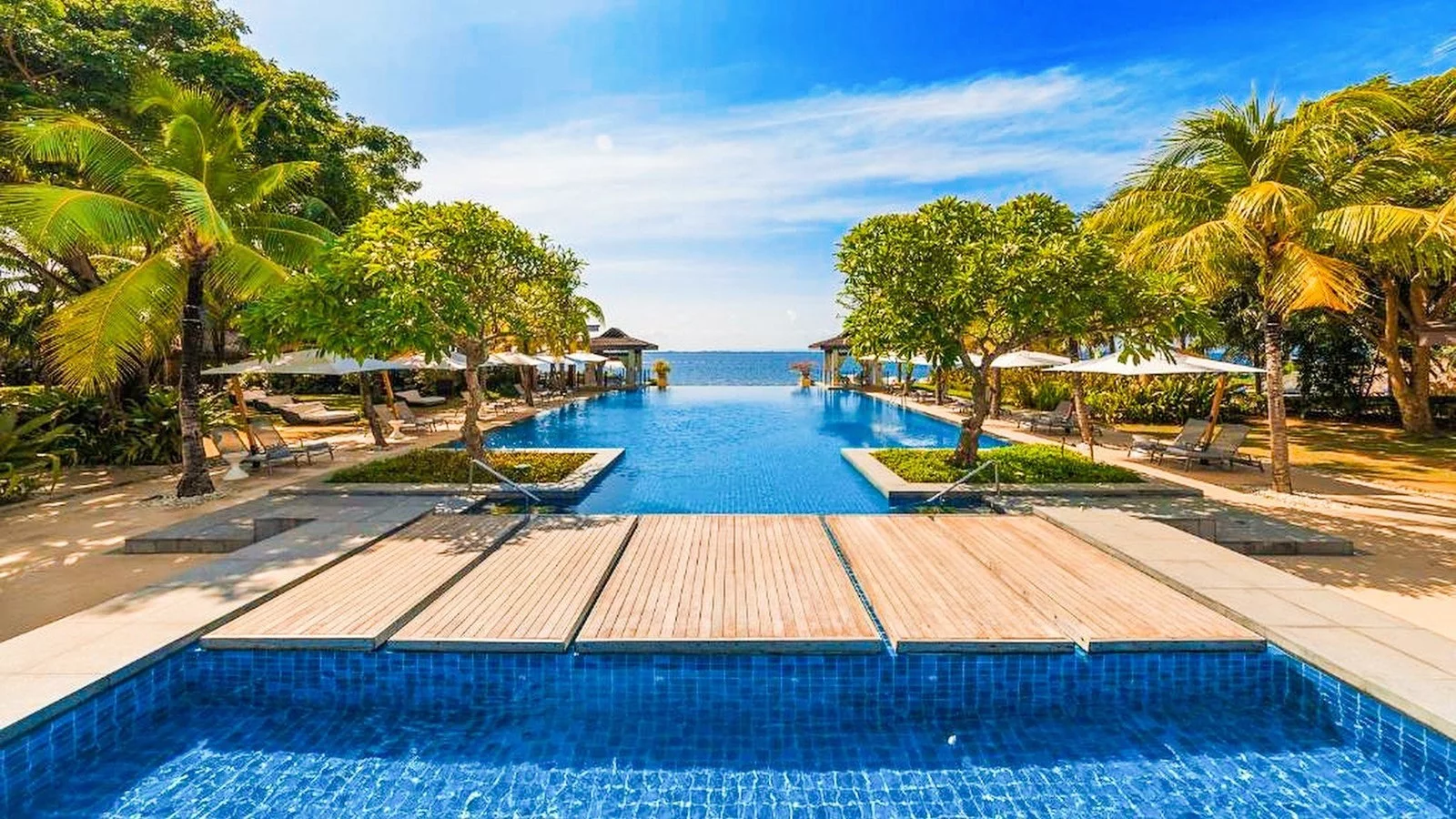 Hotel Crimson Resort & Spa Mactan