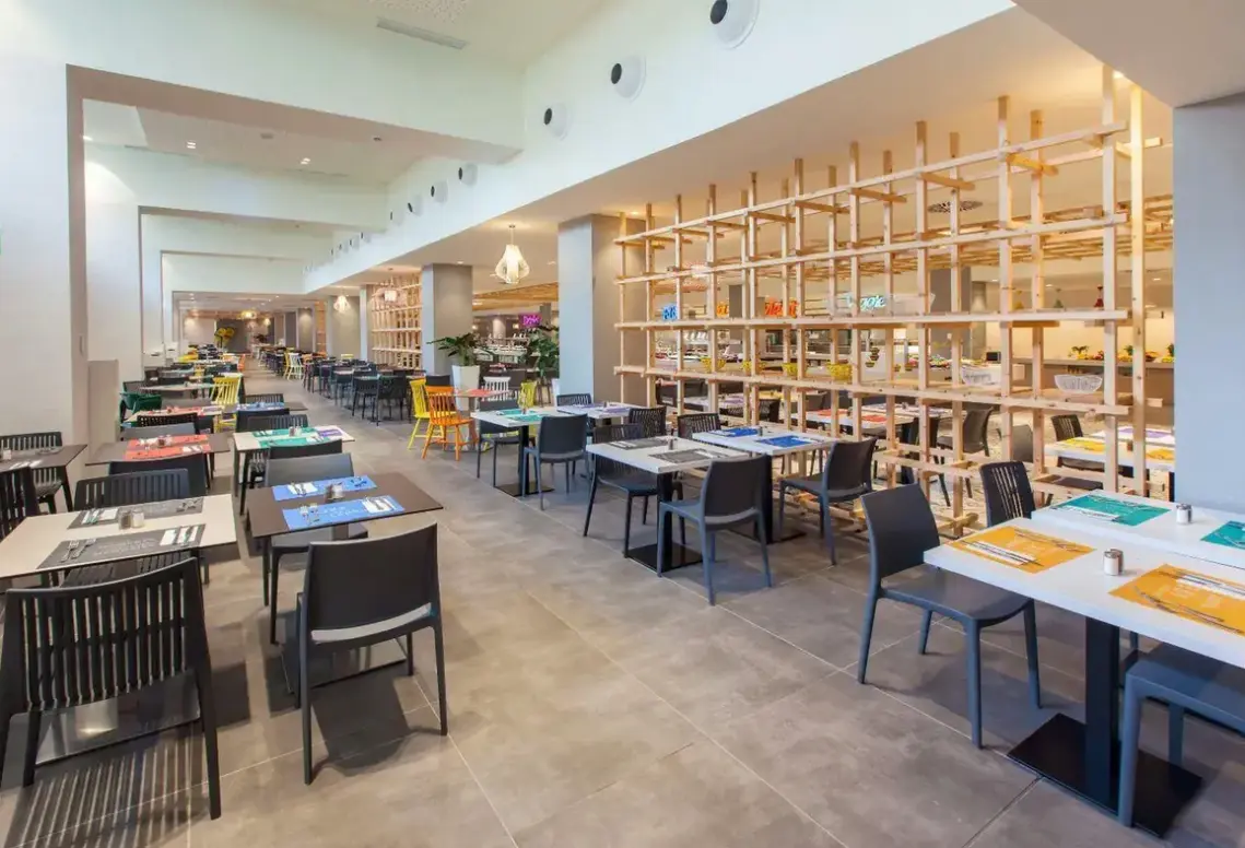 Restauracja i jedzenie w hotelu Abora Buenaventura