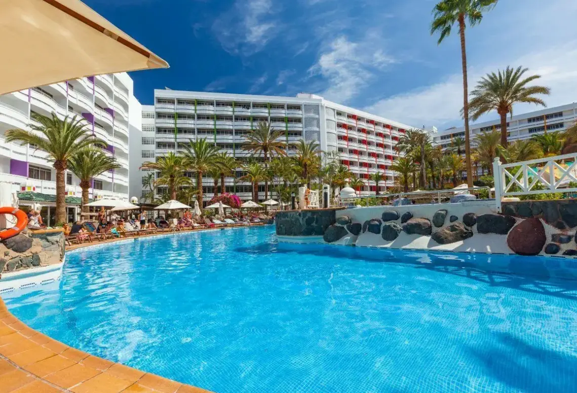 Basen w hotelu Abora Buenaventura