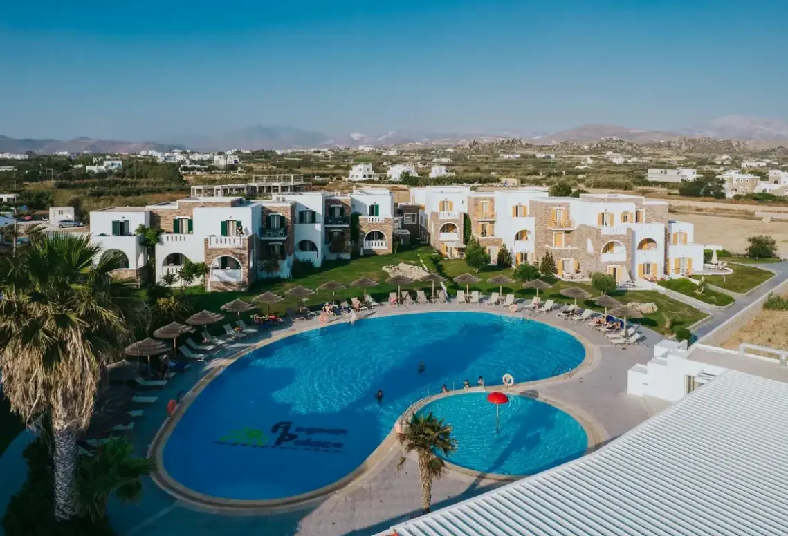Basen w hotelu Aegean Palace
