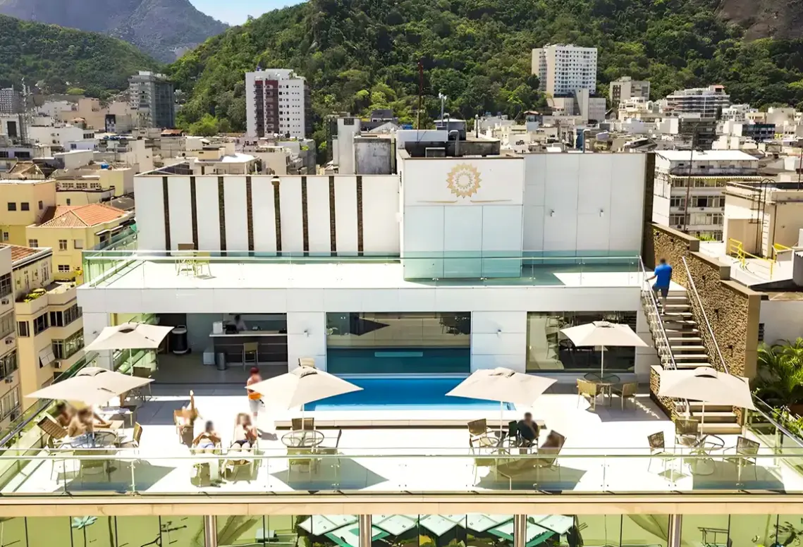 Basen w hotelu Arena Copacabana