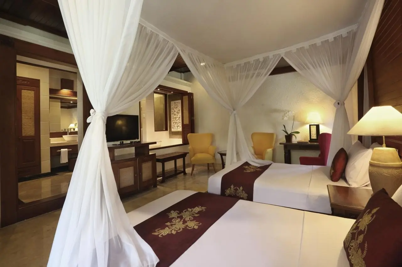 Bali Tropic Resort & Spa — BALI TROPIC RESORT