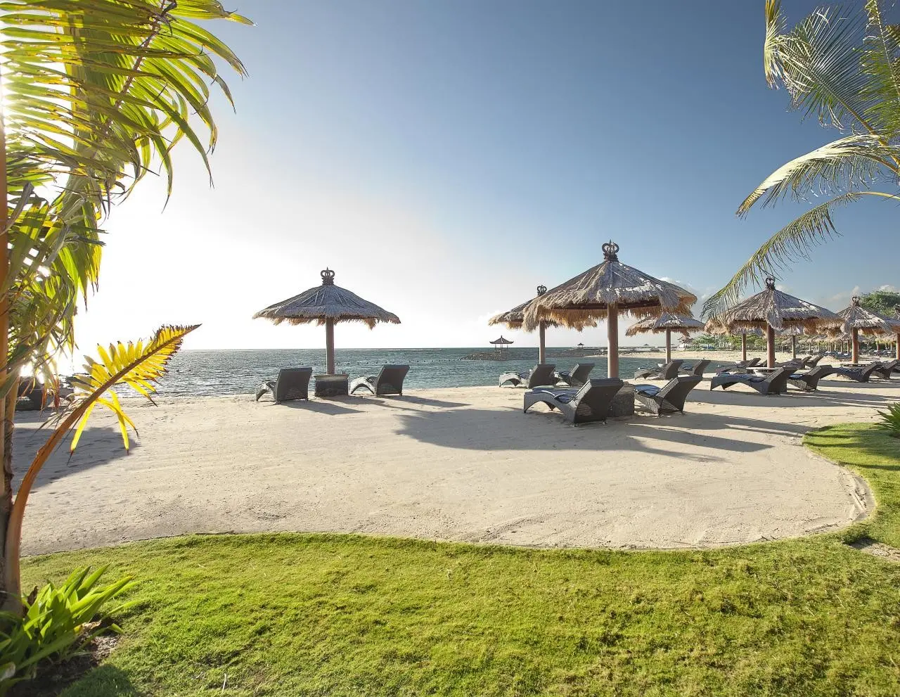 Bali Tropic Resort & Spa — BALI TROPIC RESORT