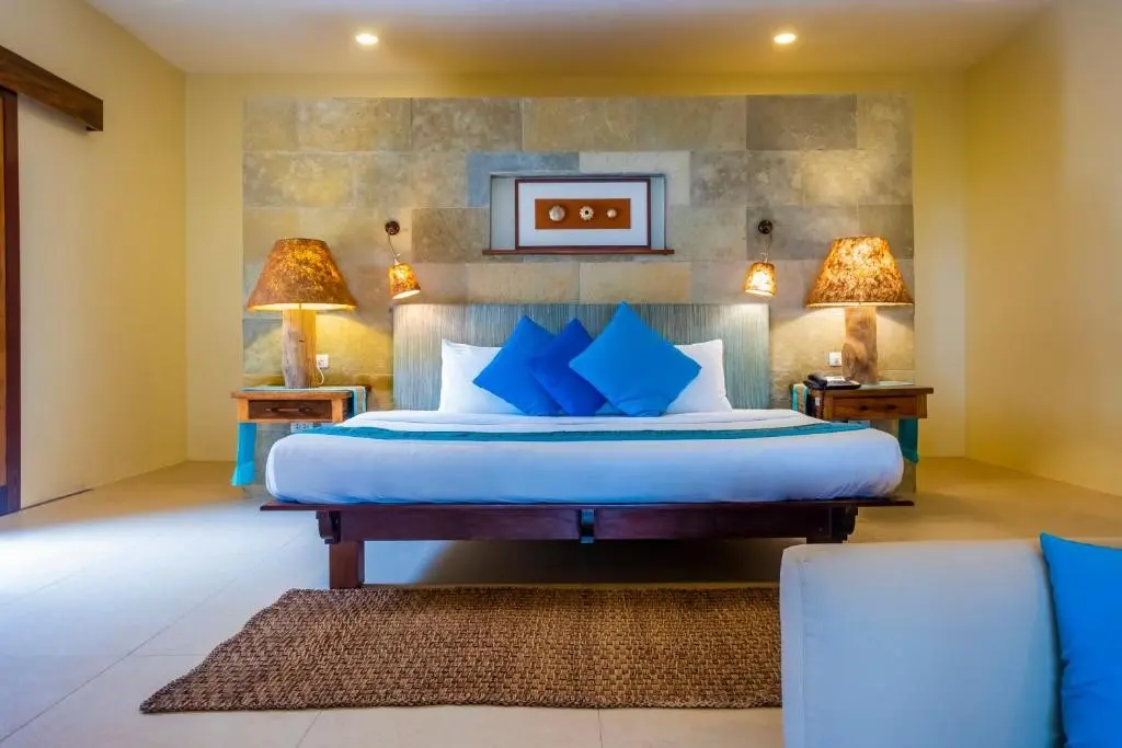 Bluewater Panglao Beach Resort — BLUEWATER SUMILON