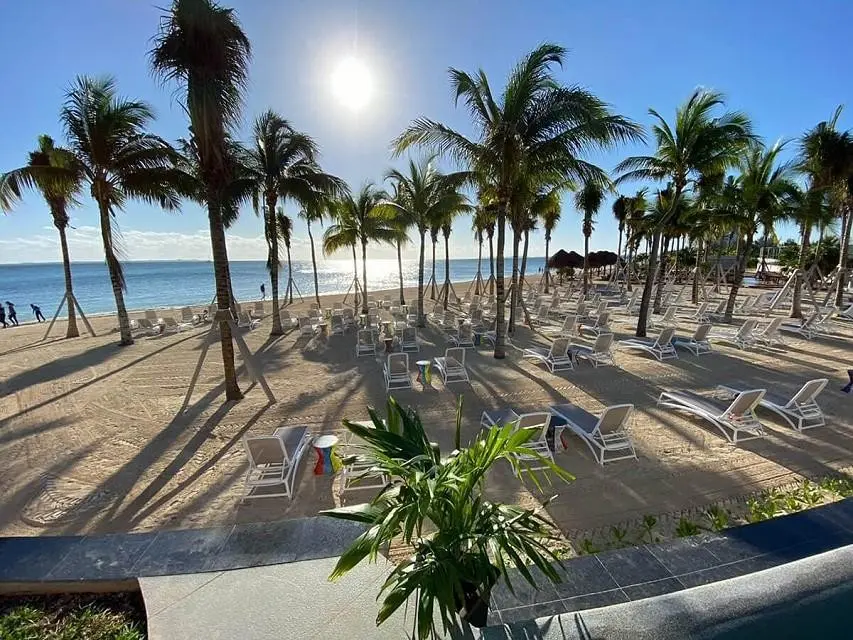 Breathless Riviera Cancun Resort & Spa — GARZA BLANCA RESORT & SPA CANCUN