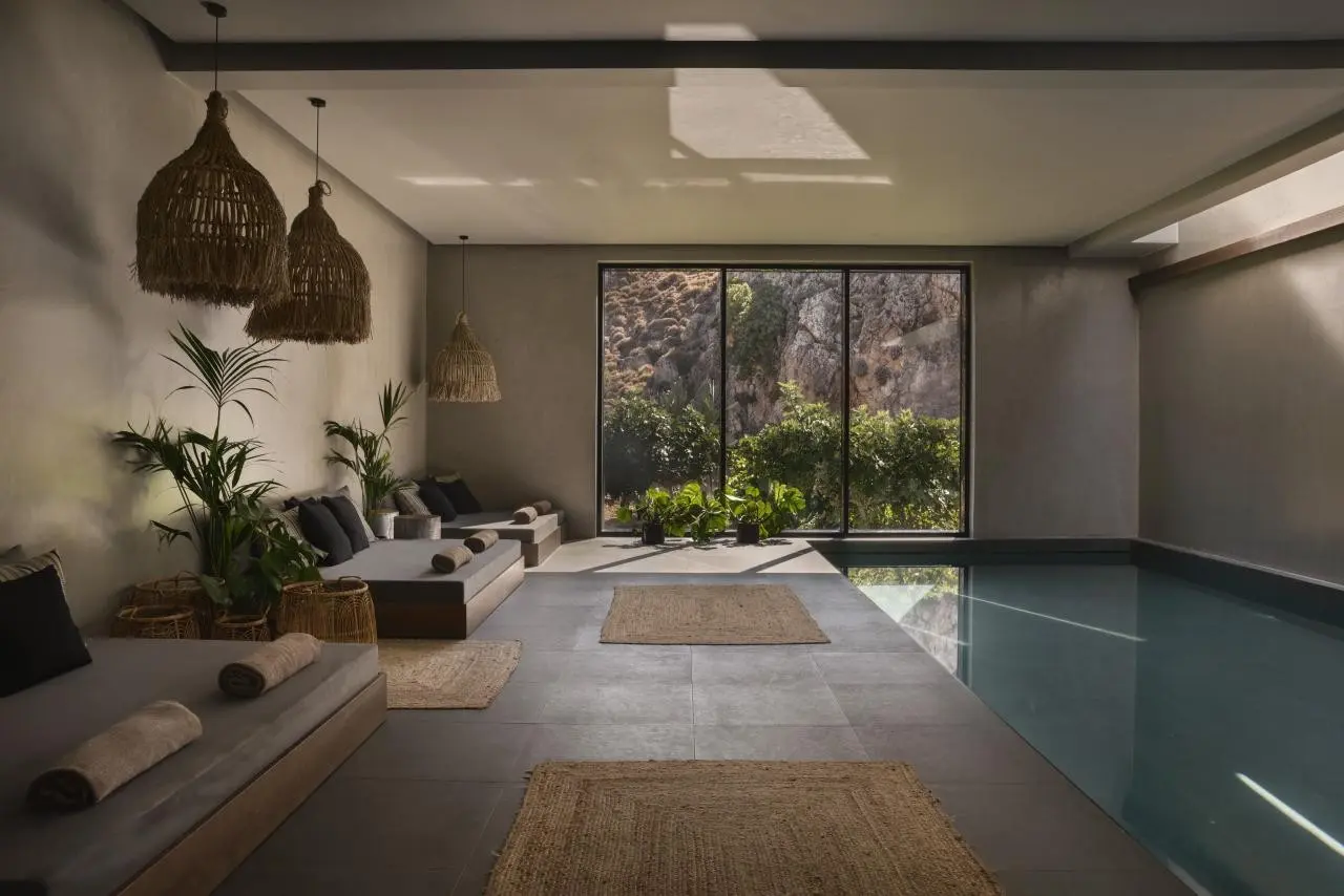 Casa Cook — CASA COOK RHODES