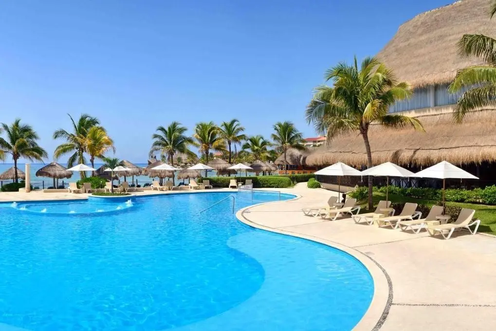 Catalonia Riviera Maya — CATALONIA RIVIERA MAYA