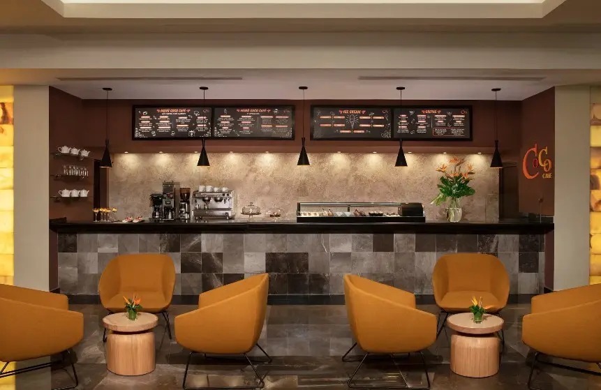 Restauracja i jedzenie w hotelu Dreams Sands Cancun Resort & Spa