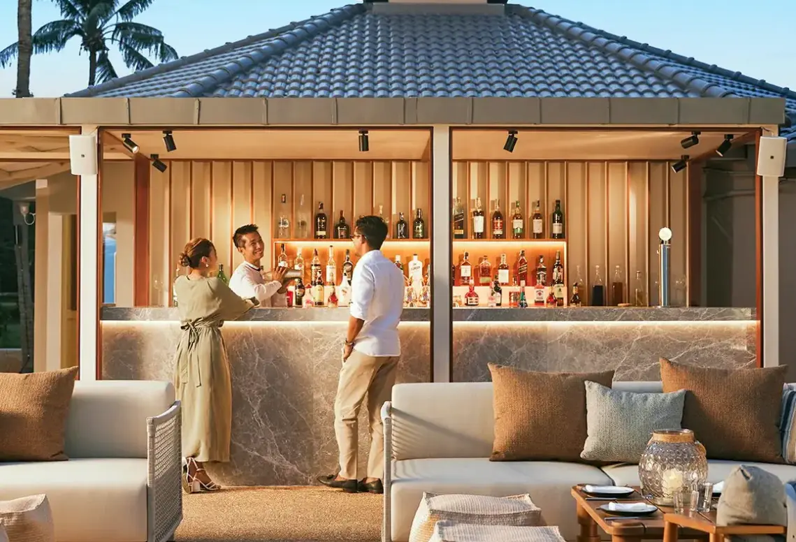 Restauracja i jedzenie w hotelu Dusit Thani Hua Hin