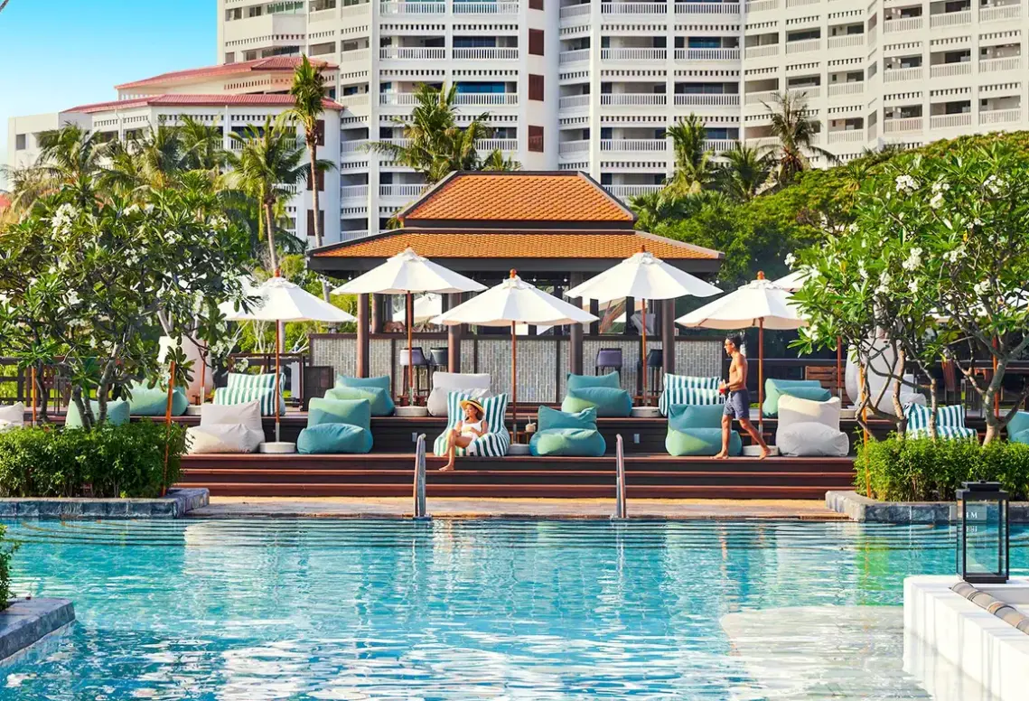 Basen w hotelu Dusit Thani Hua Hin